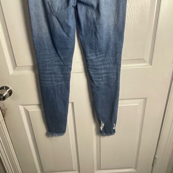 Classic Denim Skinny Jeans for Women - Picture 6 of 8